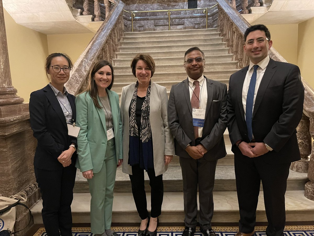 #ACGAdvocacyDay2023
#Minnesota team & Governors 

✅ thank you @SenAmyKlobuchar for meeting us despite your busy schedule to advocate for our patients & profession ! 

📢To advocate for 
🔺Safe Step Act
🔺Inflationary update to Medicare physicians payments
🔺Prior Authorization