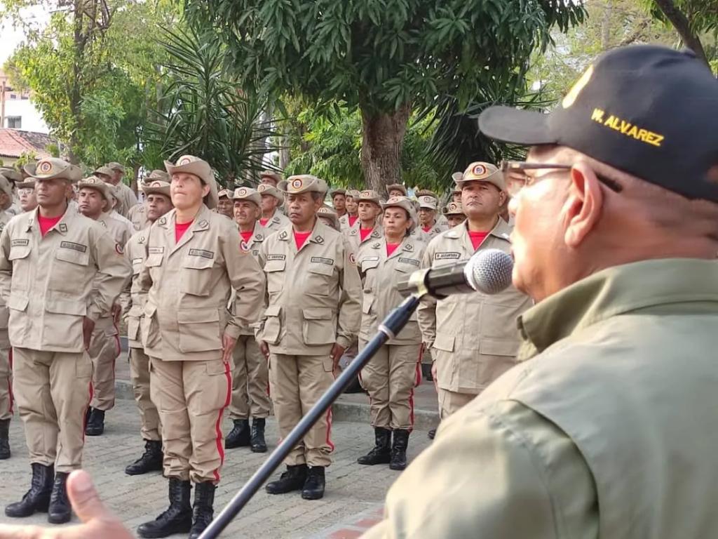 #ARAGUA |  Funcionarios de la Milicia Nacional Bolivariana ADI 443 "Ricaurte" fueron ascendidos

Amplía está noticia en el siguiente link 👉bit.ly/3UQajYA
 
#AraguaReverdece
#ManoDeHierro