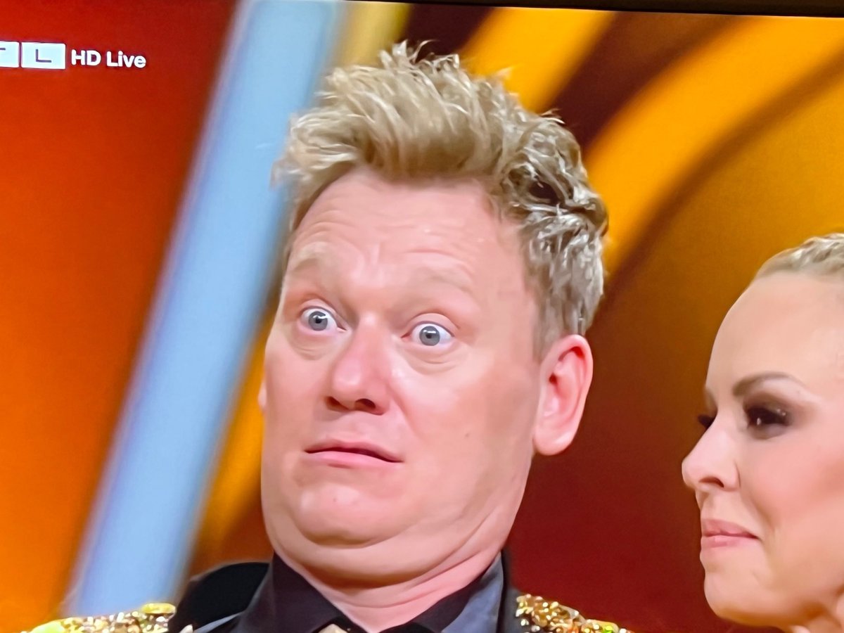 josinatorrr's tweet photo. #GNTM 
Werbung??! Jetzt schon?? https://t.co/yfLPfZVEwE