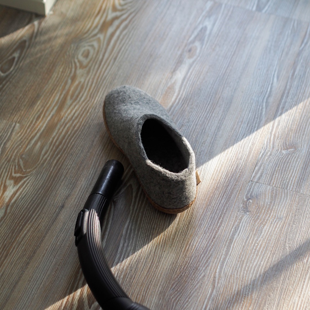 Easy care, everyday wear.

Visit glerups.ca/pages/product-… to learn how to clean and care for your Glerups.

#Glerups #GlerupsCanada #GlerupsCare #NaturalWoolProducts