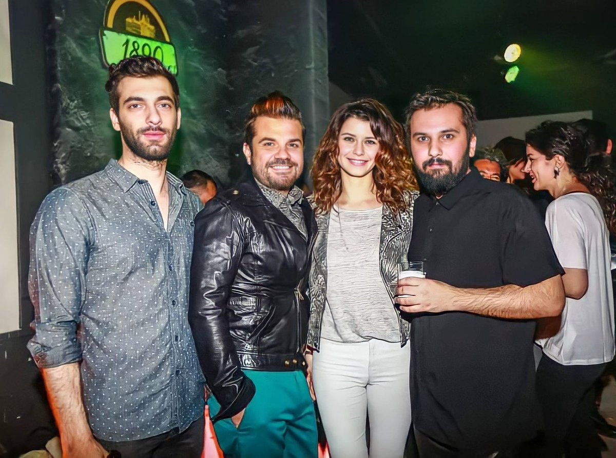 #ilkerkaleli | Eski / Yeni

ilker Kaleli ve Kenan Doğulu , Beren Saat , Aykut Cömert