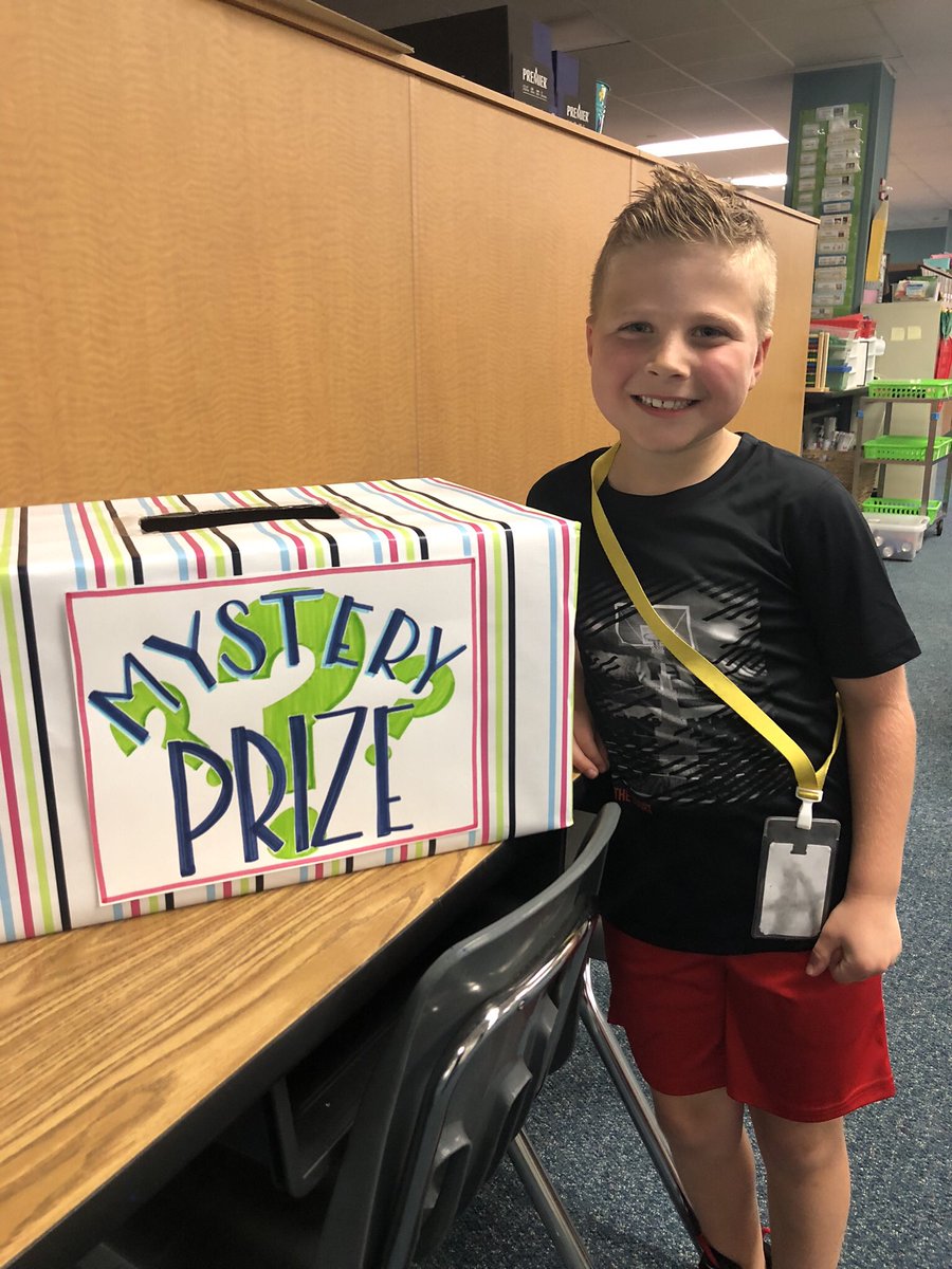 BickhamFam5's tweet image. We added a new option to our @SampsonElem PBIS wheel! This guy saved his stallion bucks for a chance to spin to win &amp;amp; was first one to earn the mystery prize! #SampsonStrong