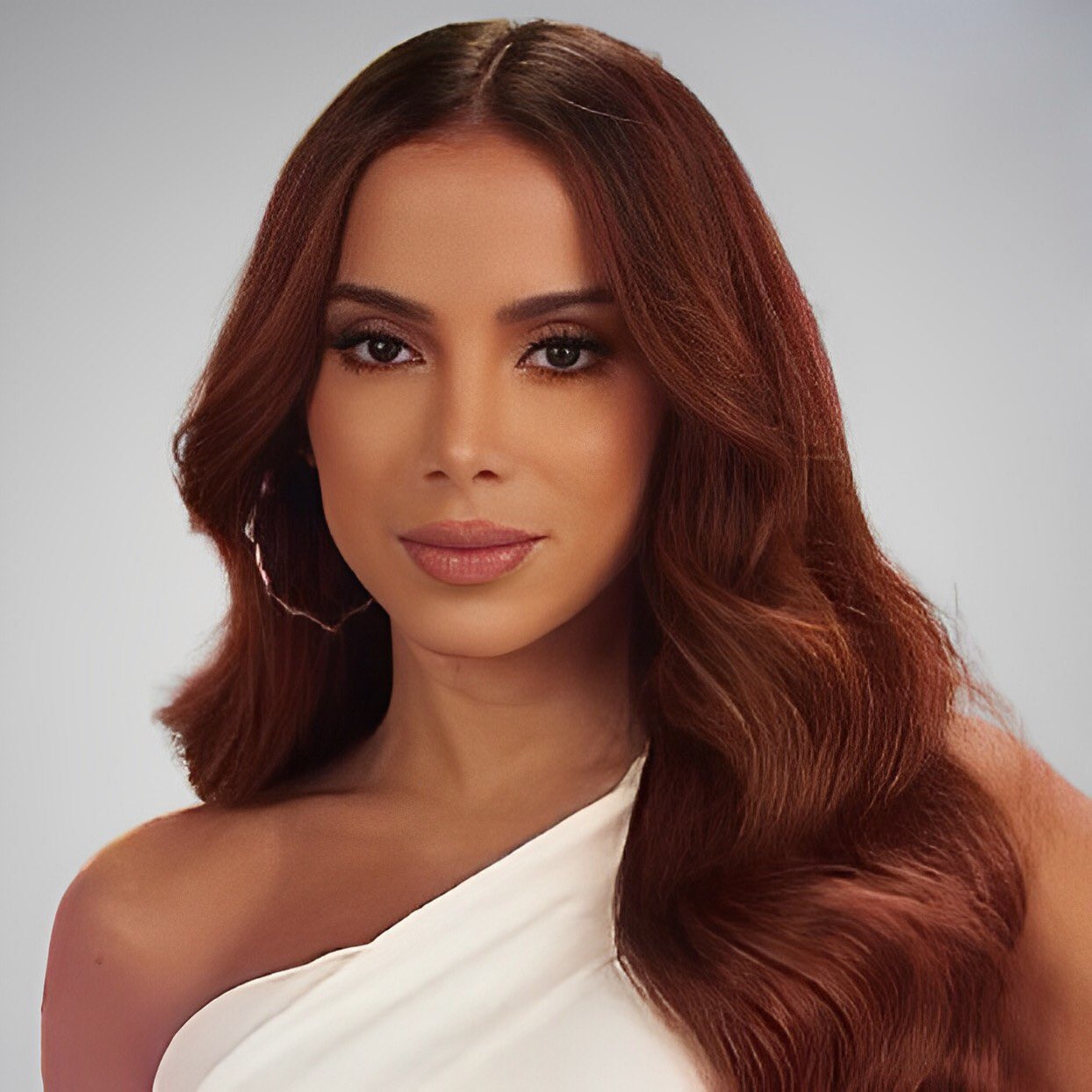 edu-fan-account-on-twitter-a-universal-tem-sua-pr-pria-loja-online