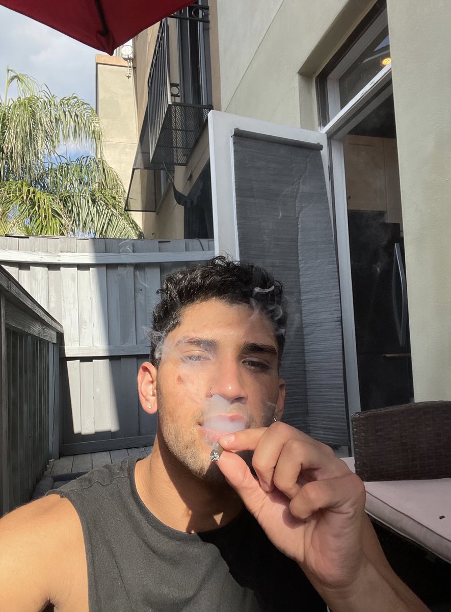 FuL_osWWcAActnJ?format=jpg&name=medium