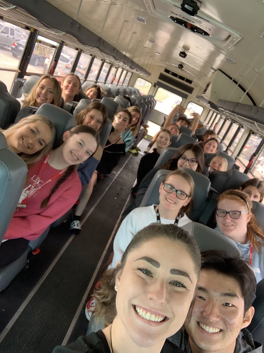 MsHahnMHS's tweet photo. Principles of Education and Coaching got to observe some FABULOUS teachers this week at Downing Middle School! What a great field trip, thanks for having us! @DowningMS @MHS9th @Marcus_HS https://t.co/ct4at1JIVE