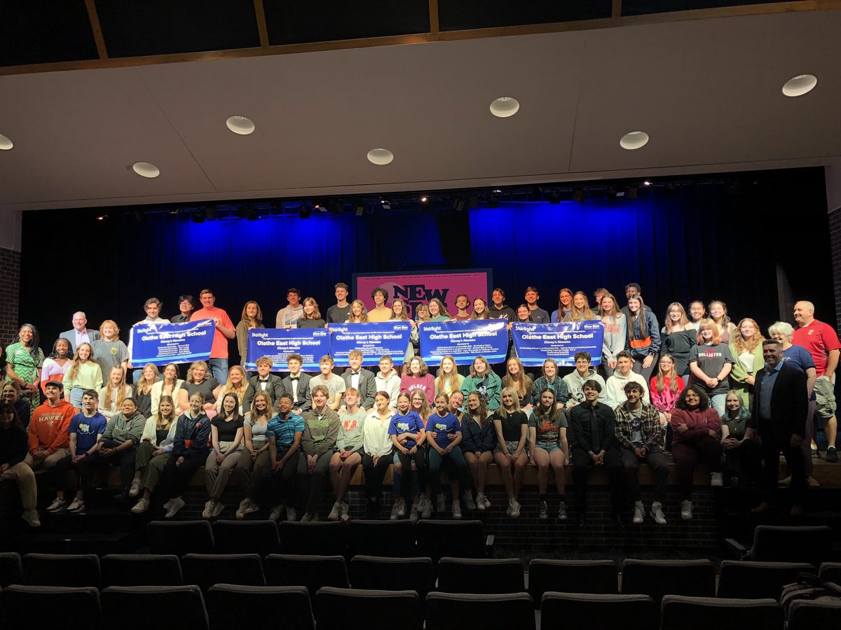 OEActivities's tweet photo. Congratulations to @OEtheatre for their record 22 Blue Star Nominations for their musical Newsies.  Included in these 22 are Outstanding Overall Production, lead actor and lead actress. Hawk Proud!!  @OlatheEastHawks https://t.co/YesE8PJ1Ld
