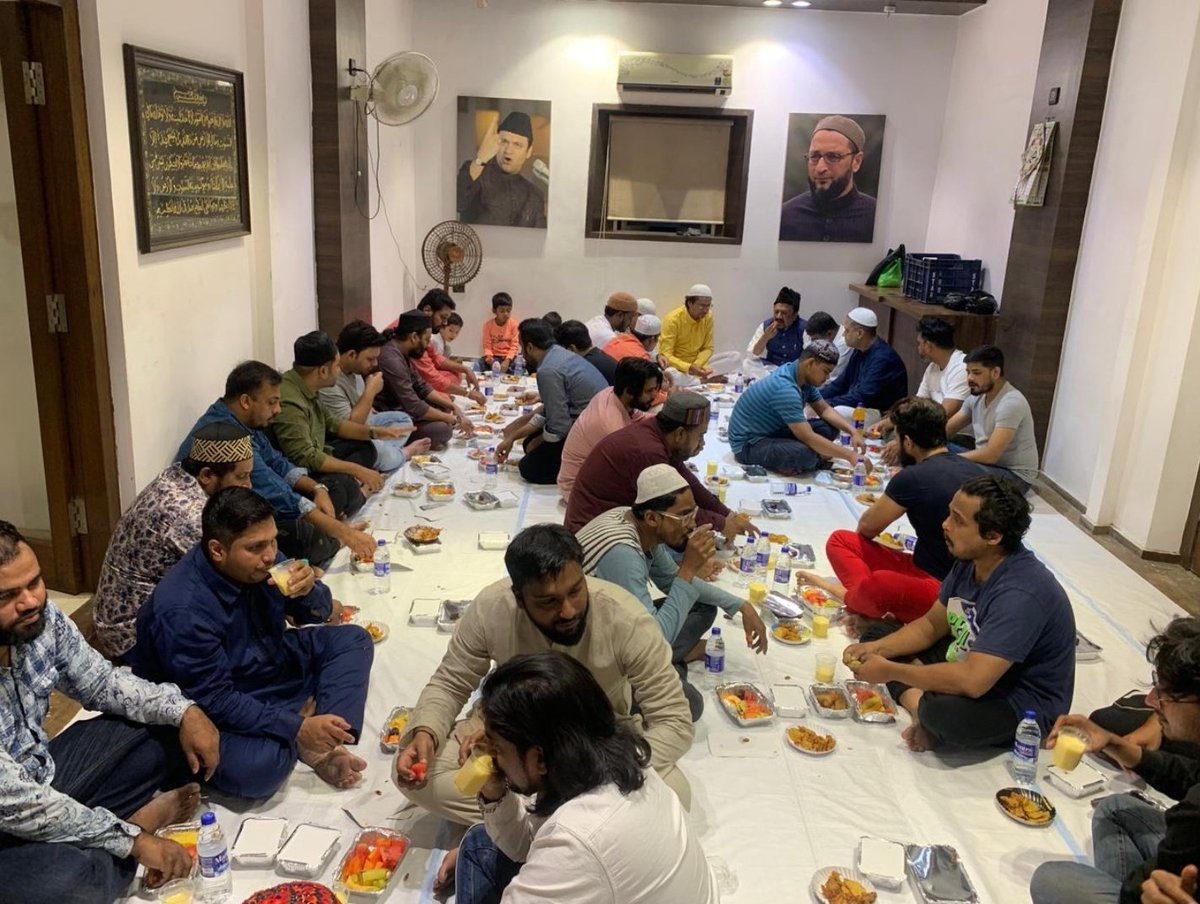 FaiyazAhmed1961's tweet photo. *DAWAT-E-AFTAR AT, AIMIM MUMBAI HEAD OFFICE.*
@aimim_national
@asadowaisi https://t.co/bMHUcTzyWn
