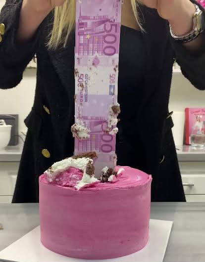 Boğa Burçlarının doğum günlerinde bekledikleri o pasta..