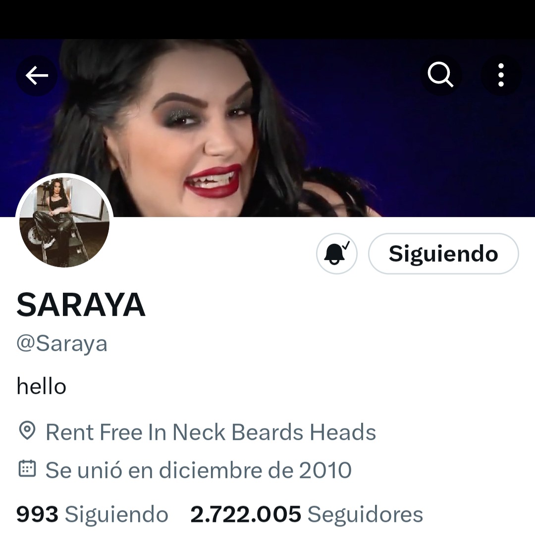 This is @Saraya's official account
You just have to look at all the followers she has.
#StopFakeAccounts
