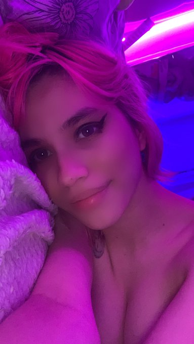 Anoche antes de irme a mimir! 🫧 https://t.co/6wPCV4LRlF<a href="/tag/anime"class="tags"><span>#anime</span></a><a href="/tag/comiccon"class="tags"><span>#comiccon</span></a><a href="/tag/cosplayer"class="tags"><span>#cosplayer</span></a><a href="/tag/animegirl"class="tags"><span>#animegirl</span></a><a href="/tag/digimon"class="tags"><span>#digimon</span></a>