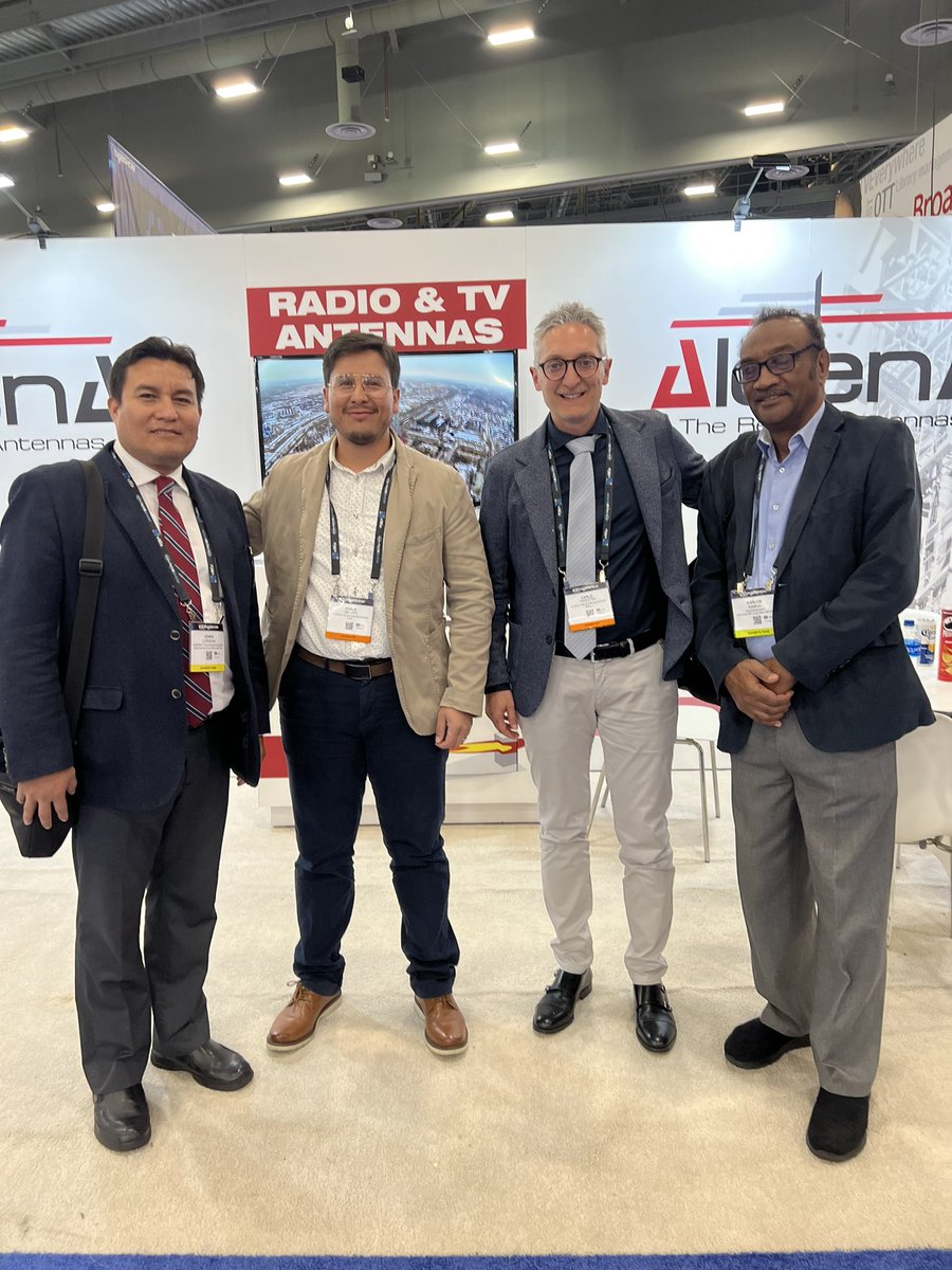 AldenaBroadcast's tweet image. Thank you @NABShow 🇺🇸 !
We had a great time connecting with old and new friends … See you next year 👋
#nabshow2023 #ALDENA #NABShow100 #NABshow