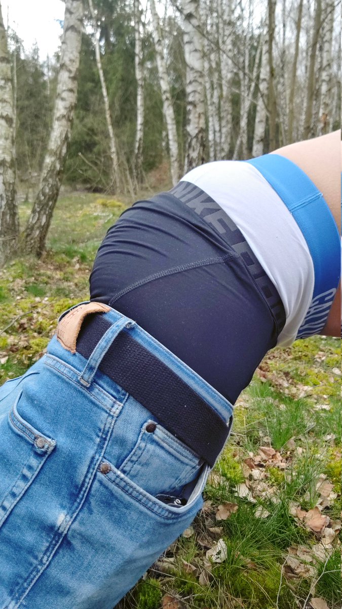 SlimBoxerSagger's tweet photo. Better the other way around 🤫😅:
https://t.co/5q5yxWS6zH
#NikeProShorts #NikePro #BaseLayer #Calvin #CK #CalvinKlein #DoubleSagging #SlimBoxerSagger #JeansSagg #Sagg #Sagging #Sagger #SaggerBoy #LowPants  #Boxershorts #Boxers #Underwear #Hot #Sexy #Teen #HotBoy #Onderbroek #Sagg https://t.co/bpXbBT31bw