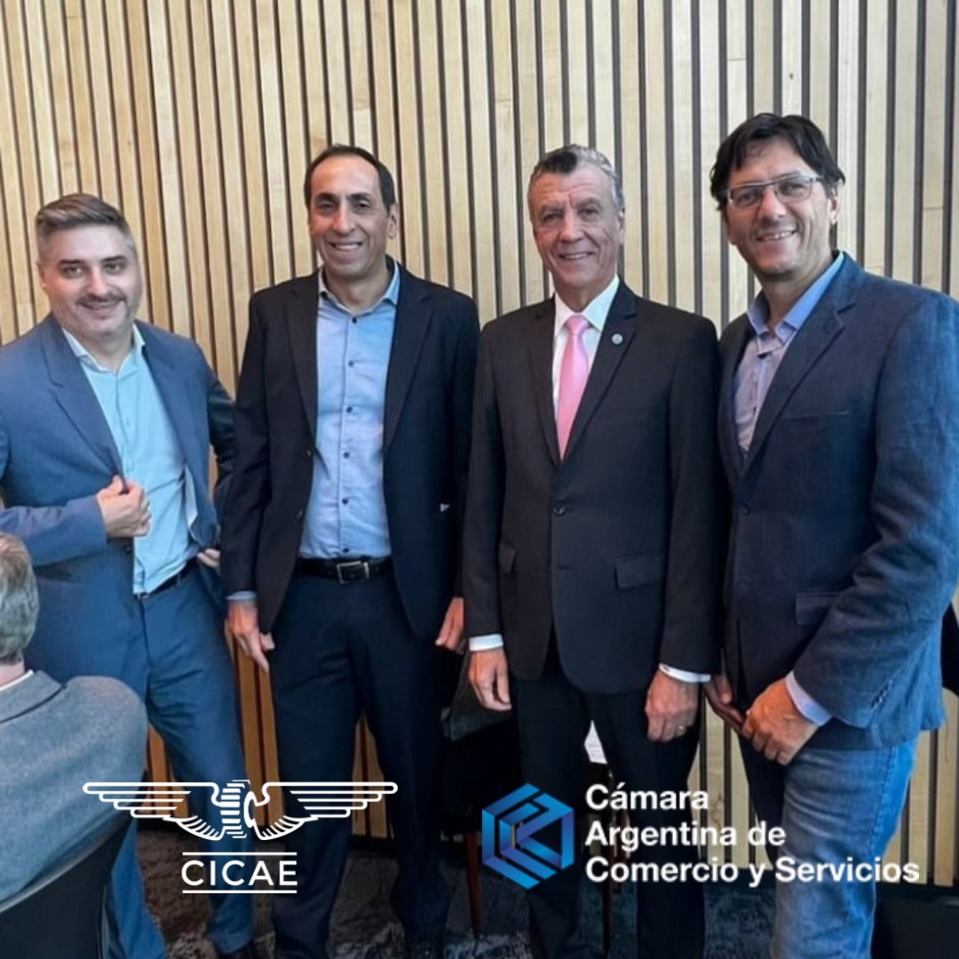 CICAEEsperanza's tweet photo. 🔷️ Asamblea CAC @CACteinforma

➡️ CICAE presente en la Asamblea General Ordinaria de la Cámara Argentina de Comercio y Servicios.

La nota completa 👉🏼 https://t.co/xx6MJafwGy https://t.co/aZWaMhwbX8