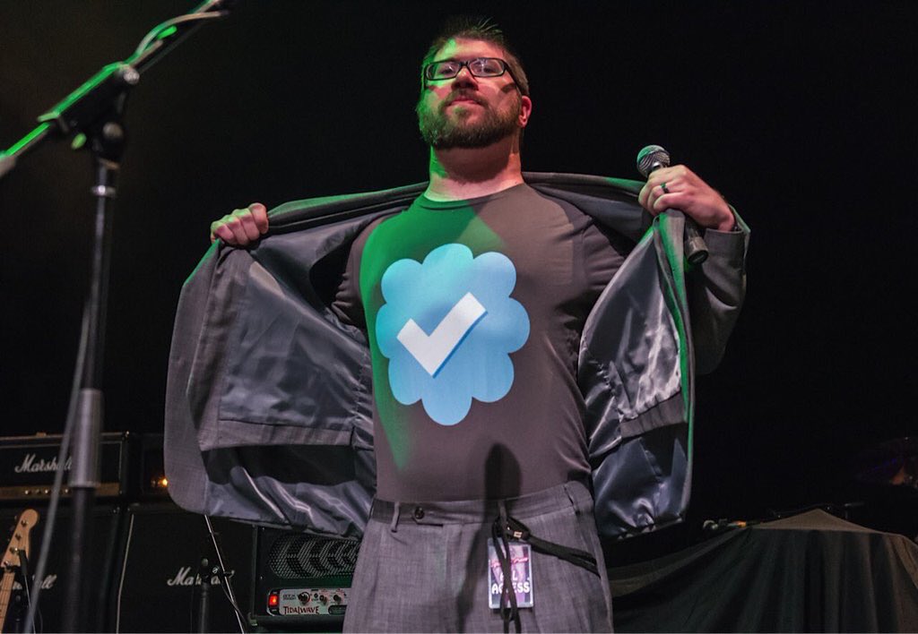 MarkTheOverseer's tweet photo. In memory of the blue check marks going away today… #RIPBlueCheckMark https://t.co/QK8YQC2wL4