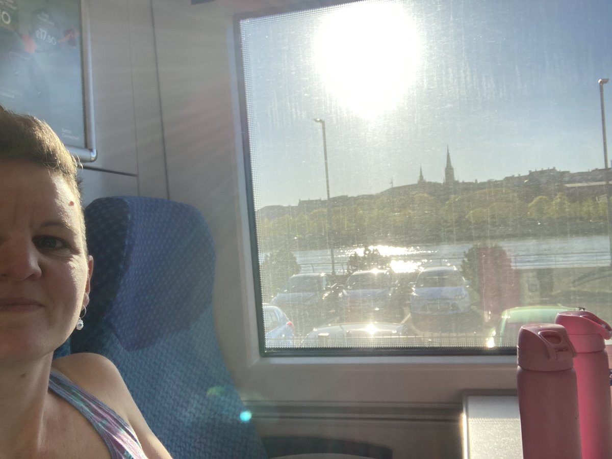 josachseldridge's tweet photo. What a stunning train journey. 
Derry to Coleraine. 
The long bus journey from Sligo was well worth this treat. 
#publictransport #exploringireland https://t.co/nGagaPNnQo