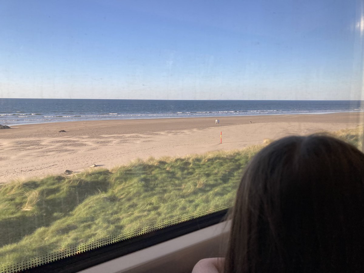 josachseldridge's tweet photo. What a stunning train journey. 
Derry to Coleraine. 
The long bus journey from Sligo was well worth this treat. 
#publictransport #exploringireland https://t.co/nGagaPNnQo