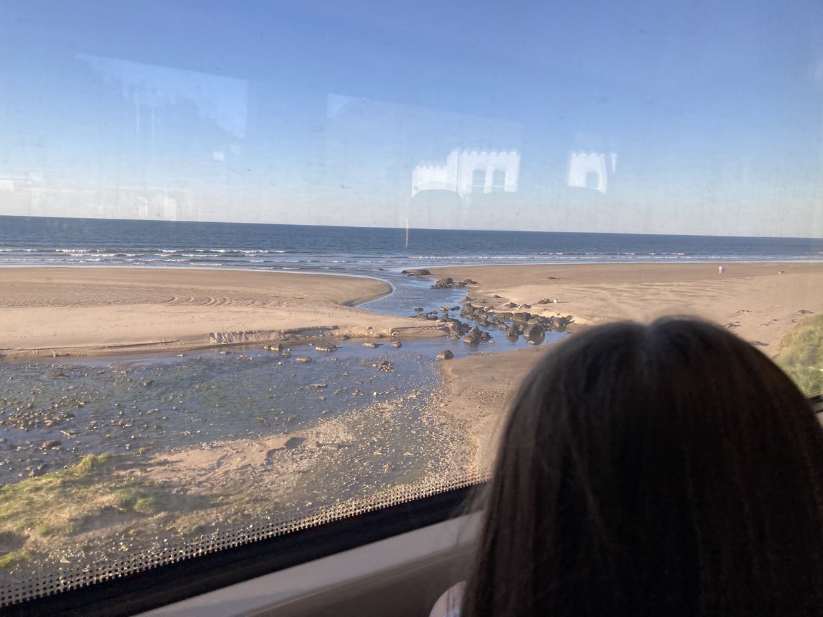 josachseldridge's tweet photo. What a stunning train journey. 
Derry to Coleraine. 
The long bus journey from Sligo was well worth this treat. 
#publictransport #exploringireland https://t.co/nGagaPNnQo