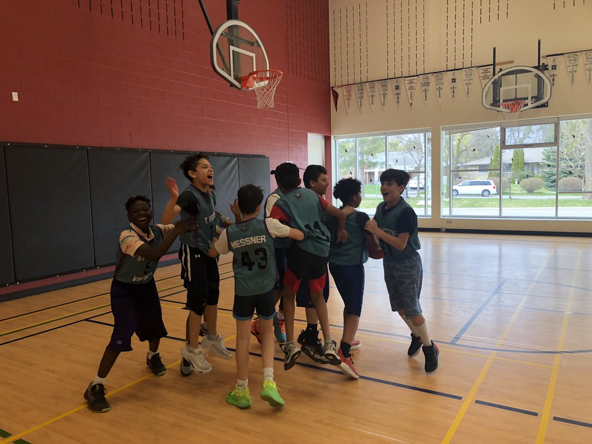 KristyannSo's tweet image. Congratulations to our Jr Basketball Team @Stvictortcdsb! 🏀 Three cheers to @Nicholas_TCDSB and Ms Cole for convening!! 👏🏼👏🏼👏🏼@tanya_mamone @Ms_NSarra @ponte_ms @MrChoe_StVictor @sabino_mr @MalliaMicieli @jx_ferreira