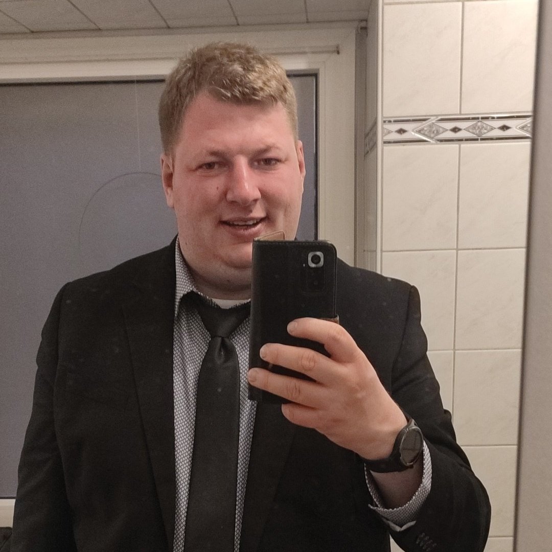 MalteMainEvent's tweet image. #NeuesProfilfoto #chick #styleupdate