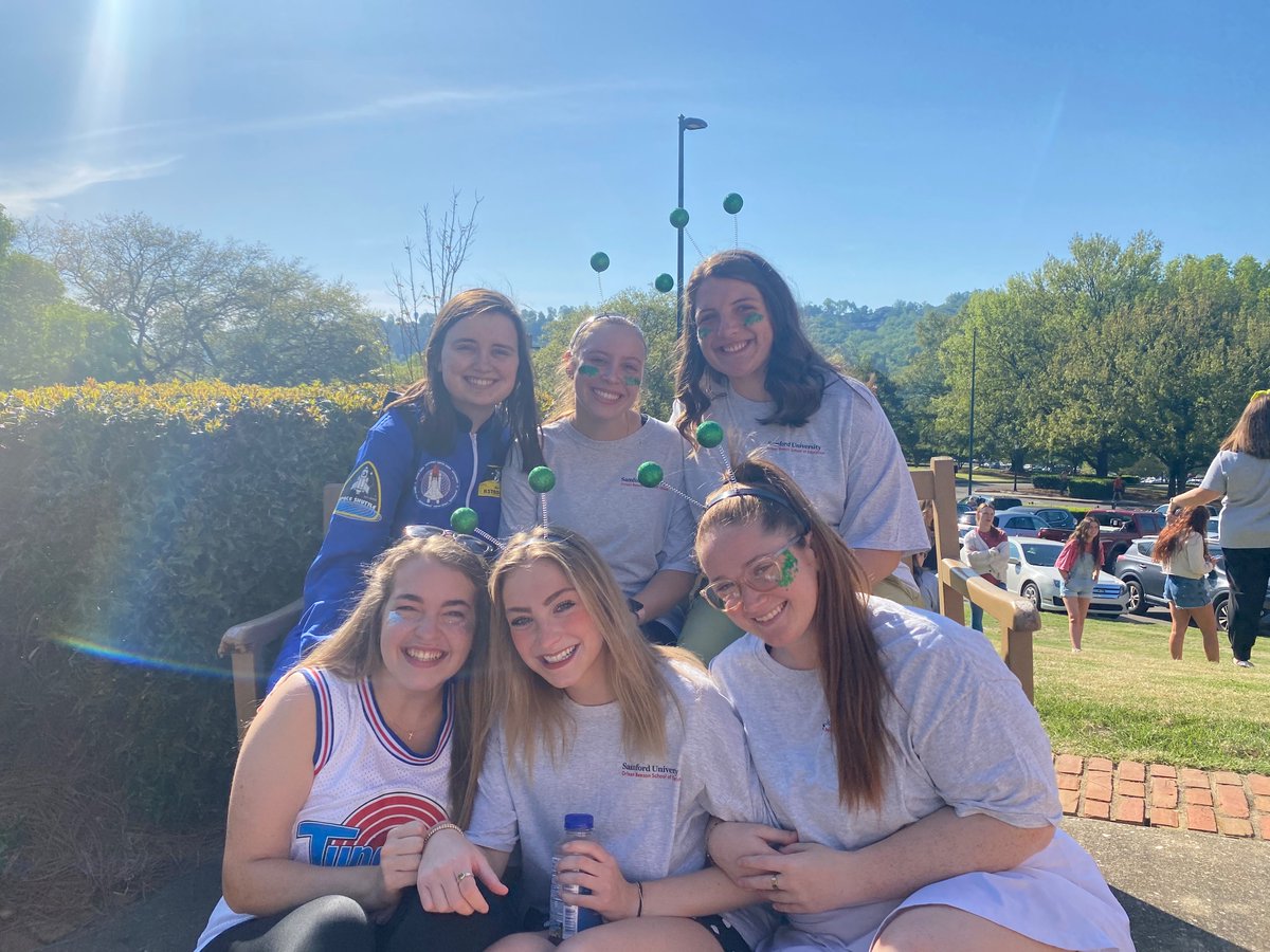 Abby Hays tweet media