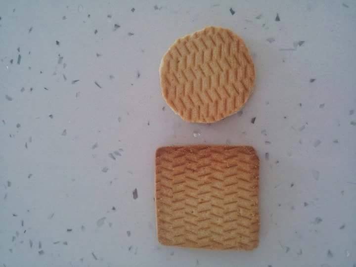 Зуугийн печенийг өөгүй дугуй хэлбэртэй болгож мэрнэ гэдэг чинь гоц авъяас байсан байхгүй юу
#зуугийнпечень