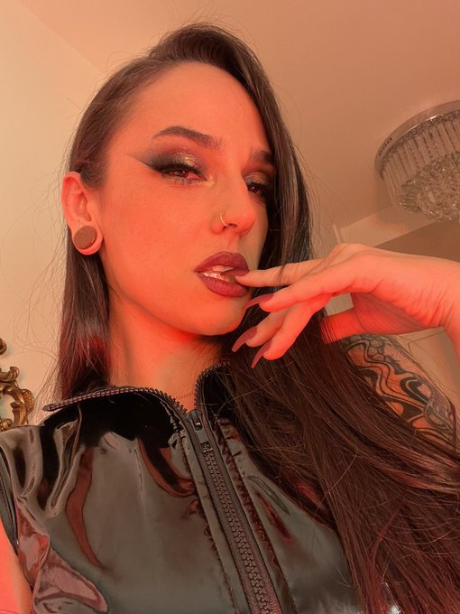 amandawhip