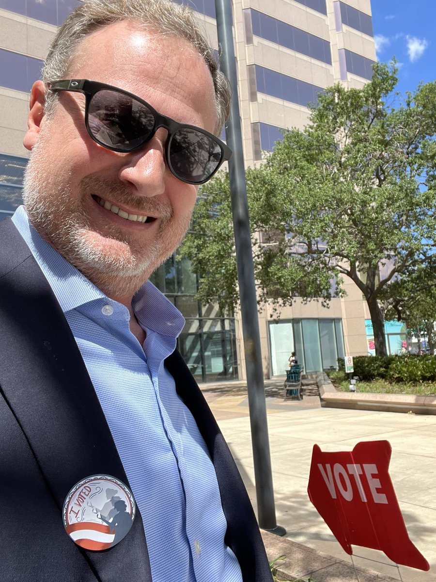 No lines at County Center. Please be sure to vote. This is one of the most important elections in Tampa's history.