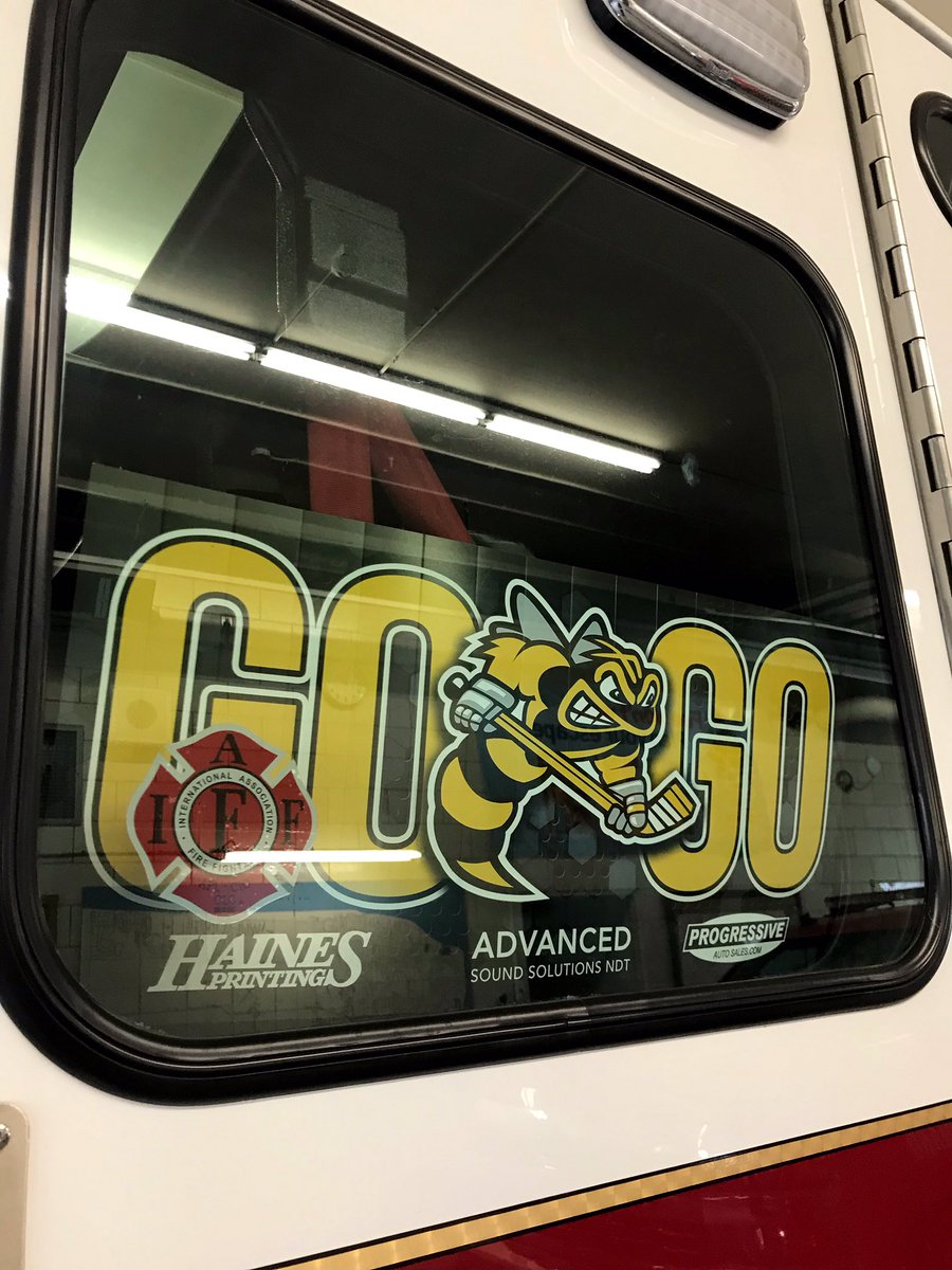 SarniaFire's tweet photo. GO STING GO! @SarniaFire is showing support for our City’s Team @StingHockey. Our @Sarnia_Ontario community is #LikeNoOther!
#SwarmWarning #sarniasting #OHL #GoStingGo #sarnia https://t.co/8Z91xksnyD