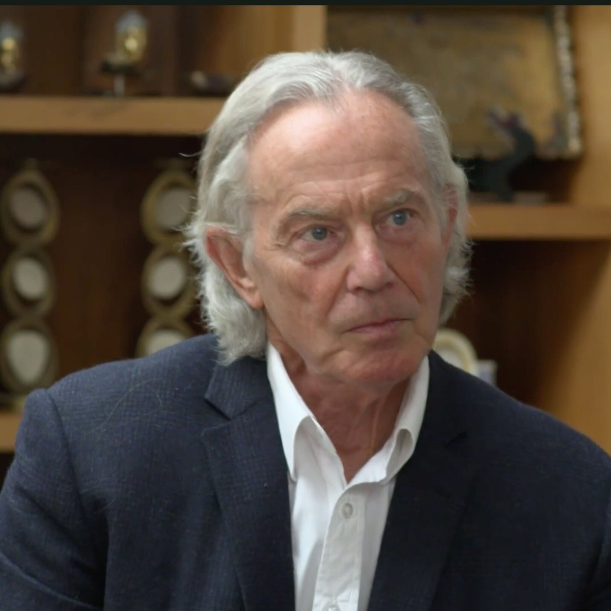 DavidPoulden's tweet image. Drop a ❤️ &amp;amp; RT &amp;amp; follow me if you know in your heart that Tony Blair began the downfall of the UK!