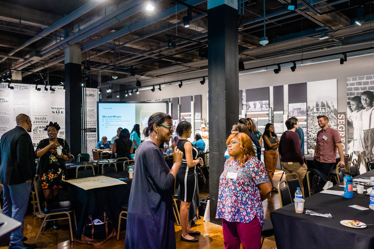 state_voices's tweet photo. The South is the barometer for change. That’s why earlier this month, State Voices held our network’s first ever regional convening, our Southern Convening in Montgomery, AL.🙌🏾🧵
#AlabamaForward @StateVoicesFL #ProGeorgia
#KCET @PowerCoEJ
#BlueprintNC @CivicTN @WeEngageVA https://t.co/pMC0sR8Brn