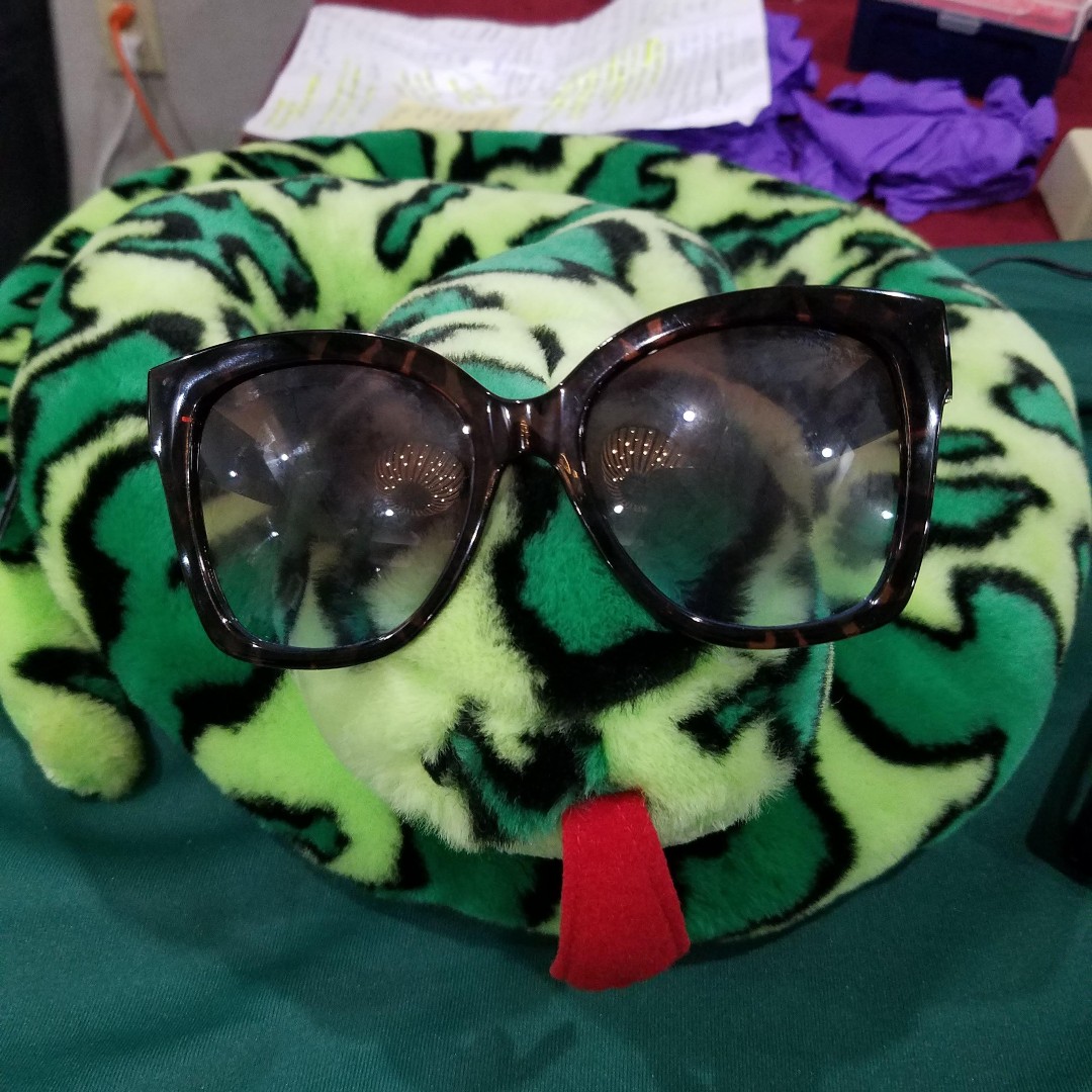 USGS scientists (and our python mascot, Eden!) have been at the Greater #Everglades Ecosystem Restoration meeting this week, sharing the innovative science we do to provide the data needed for restoration planning and decision-making: ow.ly/HYGK50NOmbP