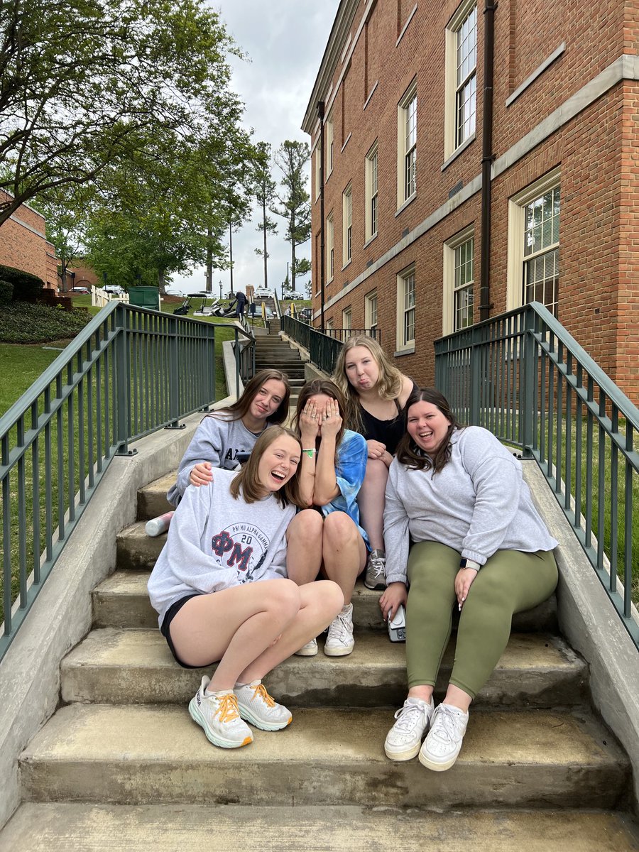 Bailey Rogers tweet media