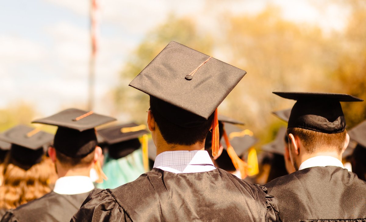 GroveCtyCollege's tweet photo. As they mark an important milestone next month, the class of 2023 will hear from accomplished and inspirational Grove City College alumni Karen (Semler '92) Hanlon at Commencement and former chaplain D. Dean Weaver ’86 at Baccalaureate service. 🎓 ➡ https://t.co/eH6NR86OBA https://t.co/CoEQHOHtlI