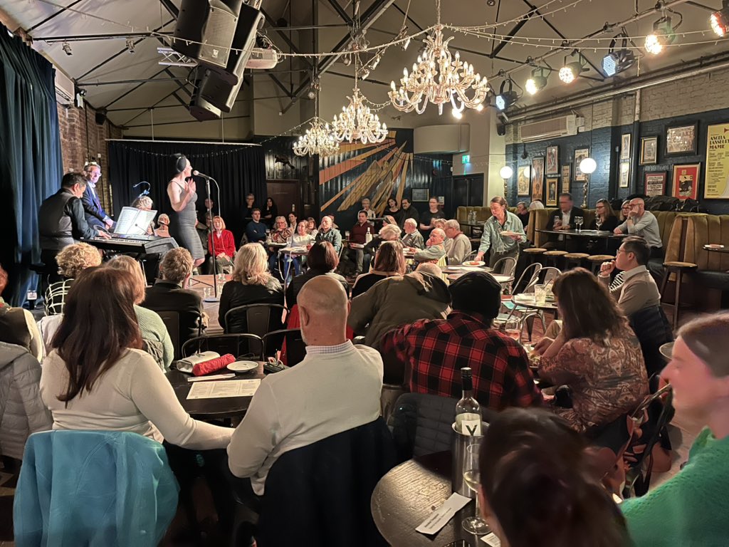 Tonight’s Jazz at <a href="/GeorgeIVW4/">George IV</a> - <a href="/OrianaCurls/">Oriana Curls</a> fantastic tribute to Édith Piaf chiswickcalendar.co.uk/whats-on-in-ch…