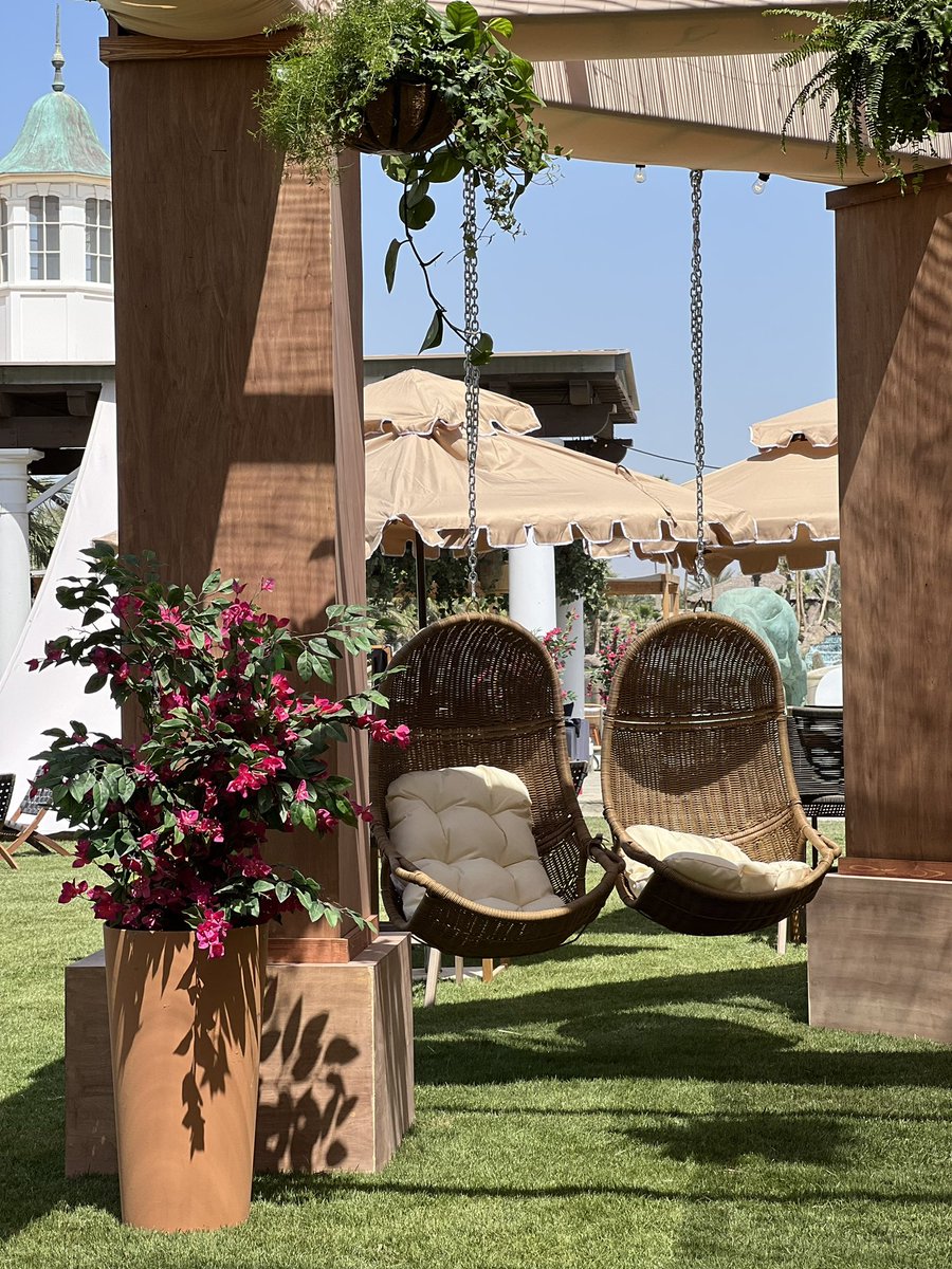 juliajamess's tweet photo. Recent work, Soho Desert House https://t.co/IDyN5rnMNl