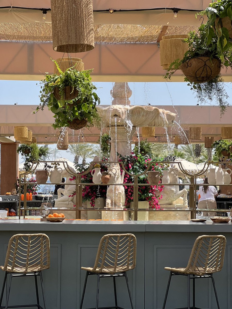 juliajamess's tweet photo. Recent work, Soho Desert House https://t.co/IDyN5rnMNl