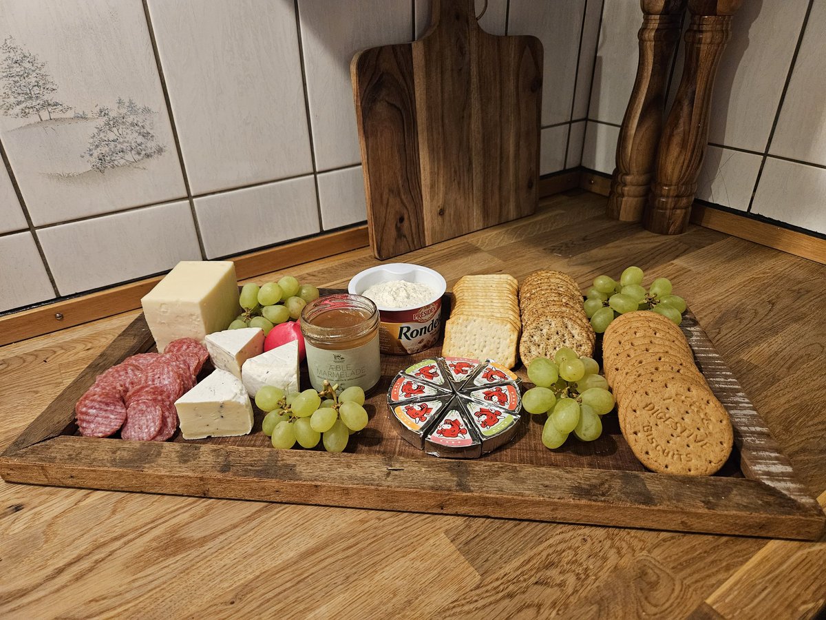 Pixeluna3d's tweet photo. @RealQuickGG A little fancy feast 🧀❤️ https://t.co/yd8Dr37NEs