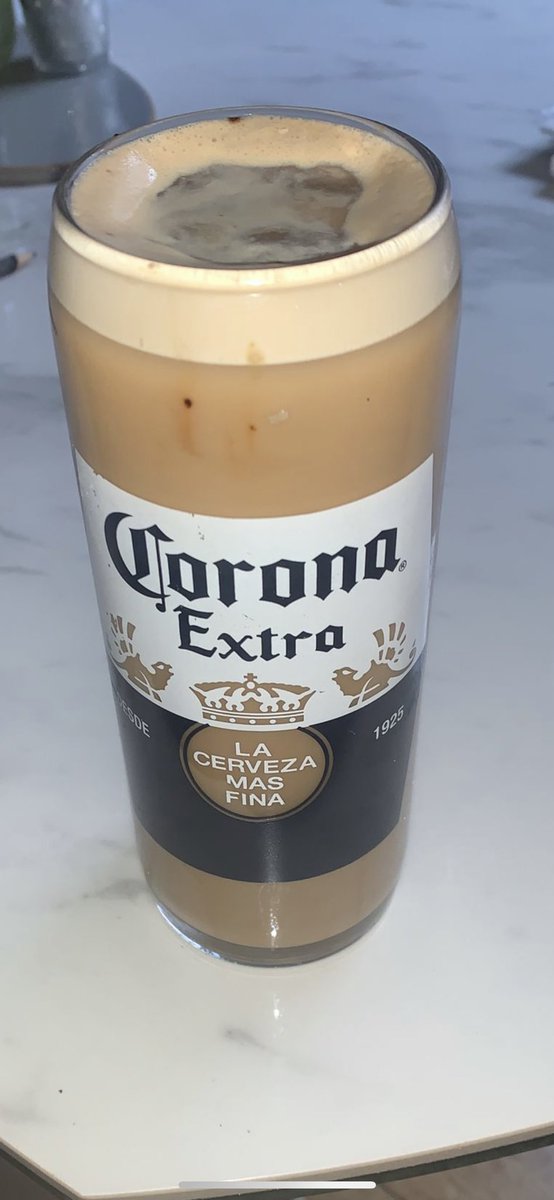 Someone just got served this “Guinness”  in Low Fell, Gateshead 🤯🤔 WTF