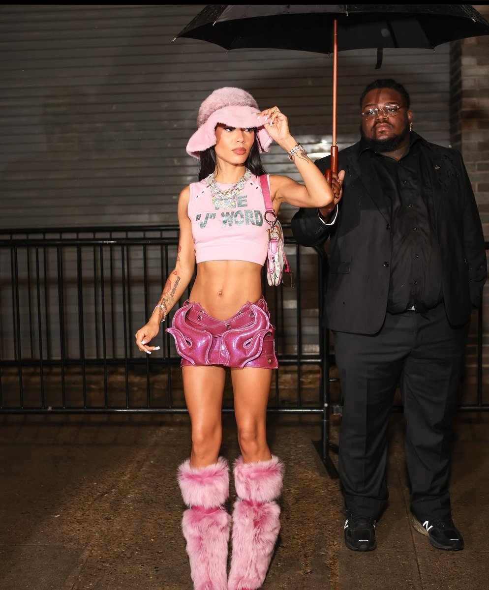 “I want this thing off my lawn” tweet media