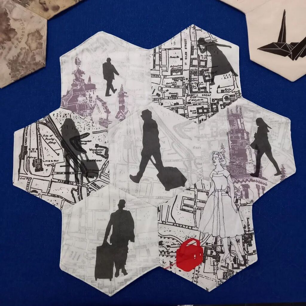 Last couple of days to see "a nice bit of stuff" group show by @fibreandform12  @thehalperngallery in Chatham Kent. Come along on Saturday afternoon and meet the artists!
#textilearts #fibreartist #hexies #textilescreenprinting #freemotionembroidery instagr.am/p/CrRPidVqS05/