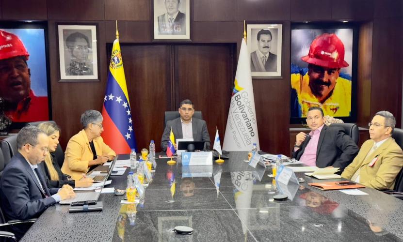 🇻🇪📰El ministro del Poder Popular de Petróleo, <a href="/TellecheaRuiz/">Rafael Tellechea</a> , agradeció al secretario general de los Países Exportadores de Gas, Mohamed Hamel, por promover la reunión que permitió el compromiso de seguir sumando esfuerzos en pro de la estabilidad del mercado mundial del gas.