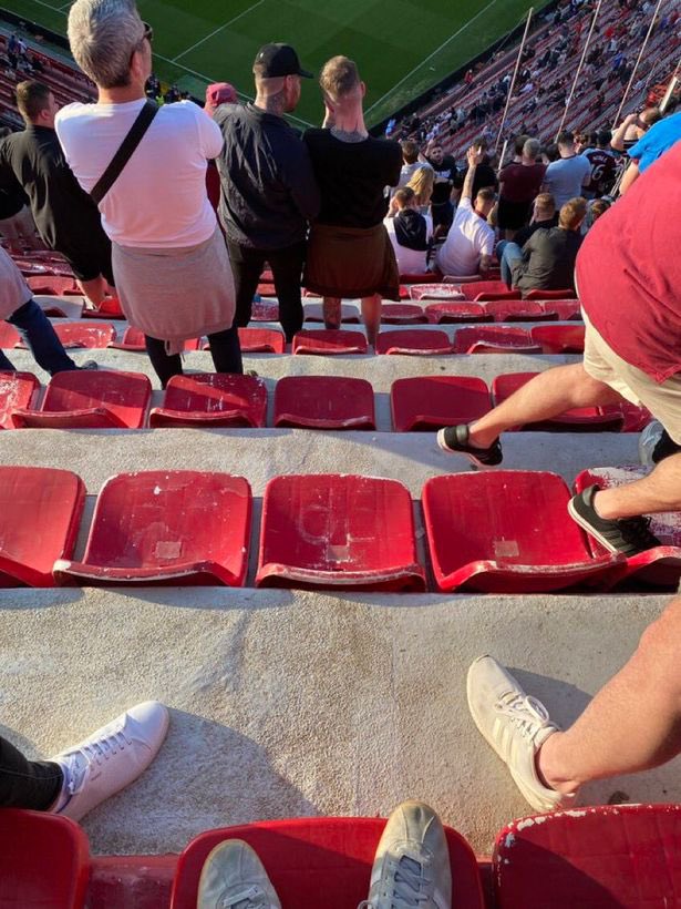 FBAwayDays's tweet photo. If Manchester United score at Sevilla tonight, it could be very dangerous… 😨 https://t.co/YsxLRE0TJw