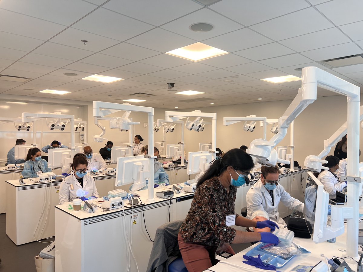 obtr8's tweet photo. It’s always a pleasure to lead #EndodonticEducation sessions at the state-of-the-art @DentsplySirona   Academy in Charlotte. Thanks to this great group who joined last weekend for @HeartlandDental  Elevate. 

#BetterEndodontics https://t.co/jbFwr63aob