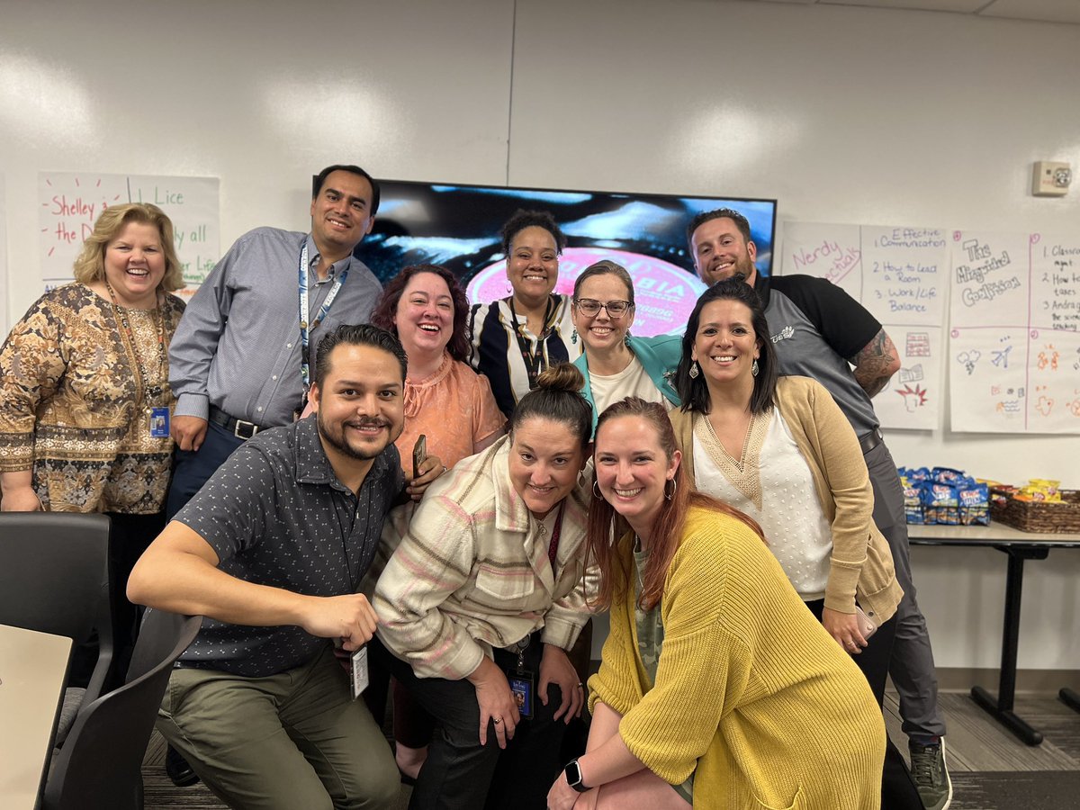 Today, I had the opportunity to learn new PD strategies to implement right away. I enjoyed the windowpane. 
Thanks <a href="/PLdesignteam/">Irving ISD PL Design Team</a>  <a href="/IISD_iLearn/">IISD STEM & Innovation</a> <a href="/LearningTexas/">Texas State Service Learning</a>