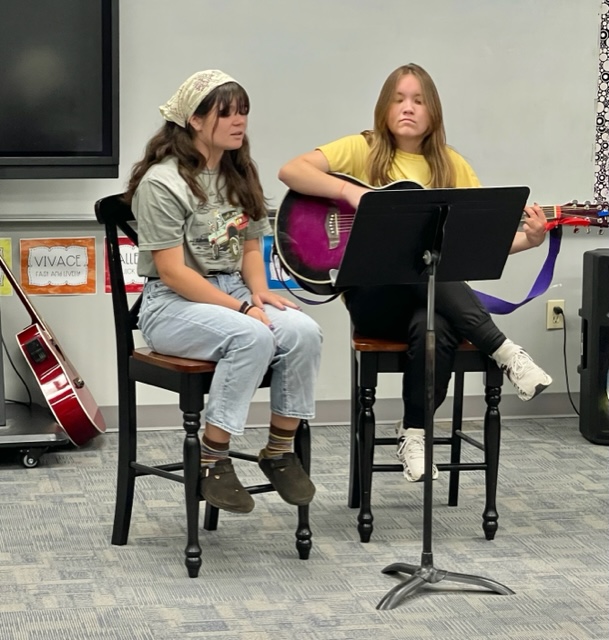 ChoirBrock's tweet photo. Thank you, Sydney Strand and Abbye Nash for coming to sing for Brock Junior High Choir classes this afternoon.
Way to make us all Brock Choir PROUD!!! https://t.co/8Qwgbkz7tY