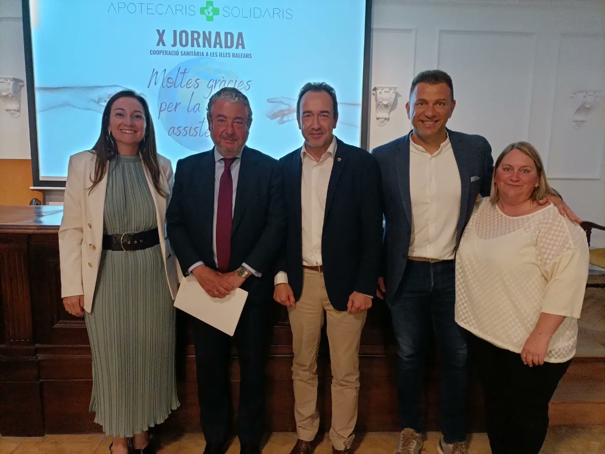 JuanMaGomezCs's tweet photo. 👏Enhorabuena @ApoSolidaris por la X Jornada Cooperació Sanitària a les Illes Balears, que en esta edición ha contado con la interesante e imperdible conferencia 'Gestión humanitaria de catástrofes naturales y conflictos bélicos' a cargo de Felix Puebla Linares,director #APROAFA https://t.co/a9739KWPKZ