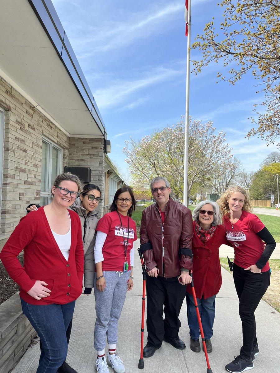 MrC_ELL's tweet photo. @ETFOPeel Red for Ed! https://t.co/TAHEdNbXCE