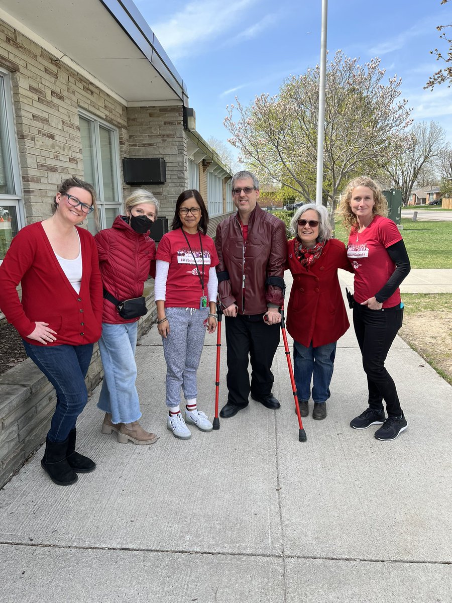 MrC_ELL's tweet photo. @ETFOPeel Red for Ed! https://t.co/TAHEdNbXCE