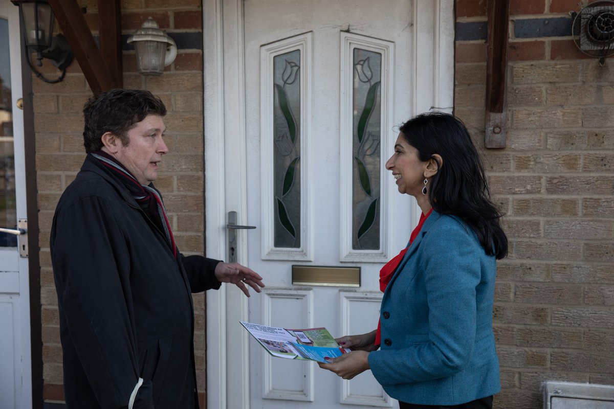 ALewerMBE's tweet photo. So pleased to have my friend  @SuellaBraverman out with the @Npton_Cons team in #NorthamptonSouth today. 💙 https://t.co/IedrmKApZ5