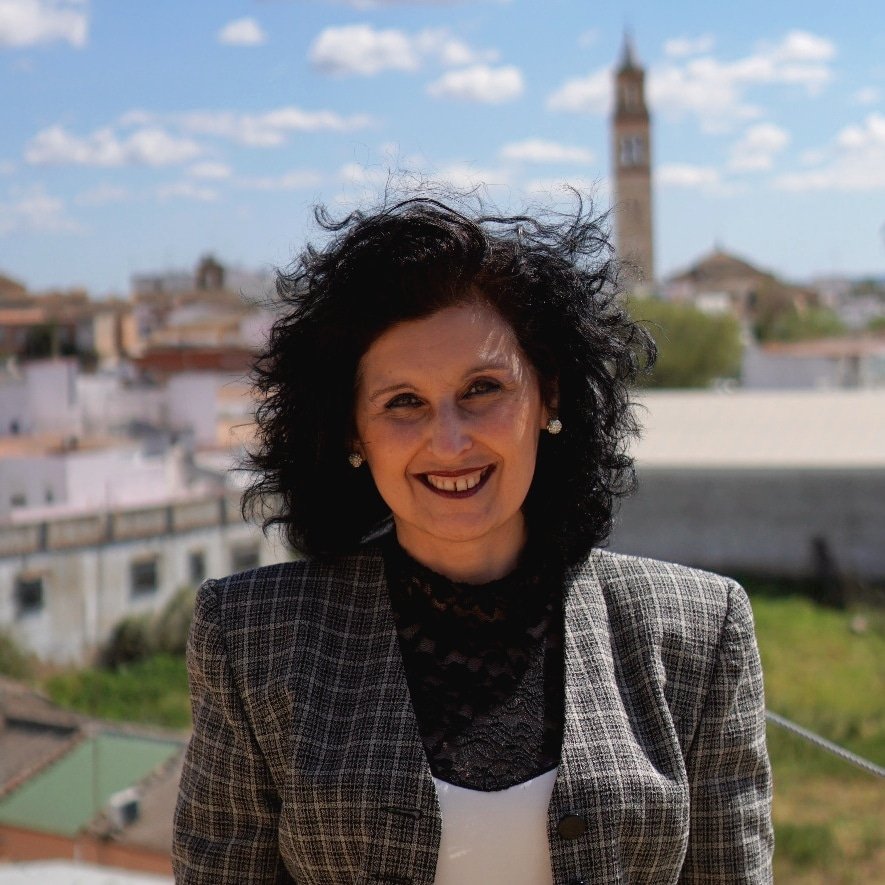 Compromiso_Lora's tweet photo. Hoy presentamos a Mari Carmen García Ríos,  55 años.

2️⃣ NÚMERO DOS DE COMPROMISO CON LORA. 

👉🏼 Mari Carmen es licenciada en Geografía e Historia y Profesora de enseñanza secundaria.

#CompromisoconLora
#CcL
#SomosNecesarios
#UnaApuestaSegura https://t.co/unBiP6VHVK
